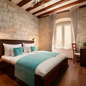 https://villa-olea-split.splithotels.org