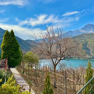 Lakeview Escape Penzion